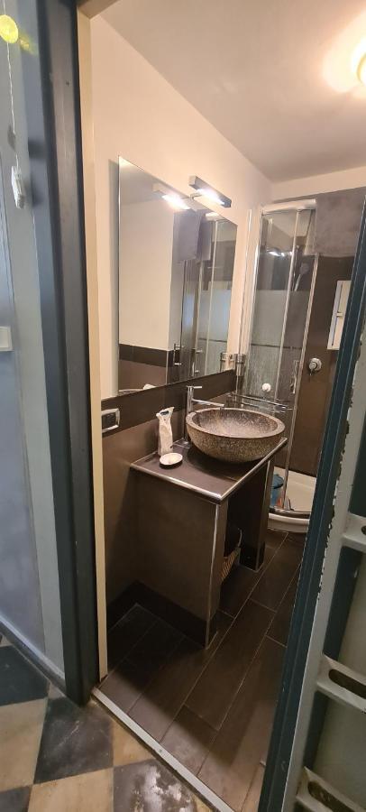 Casa Di Paola Via Napoli Apartament